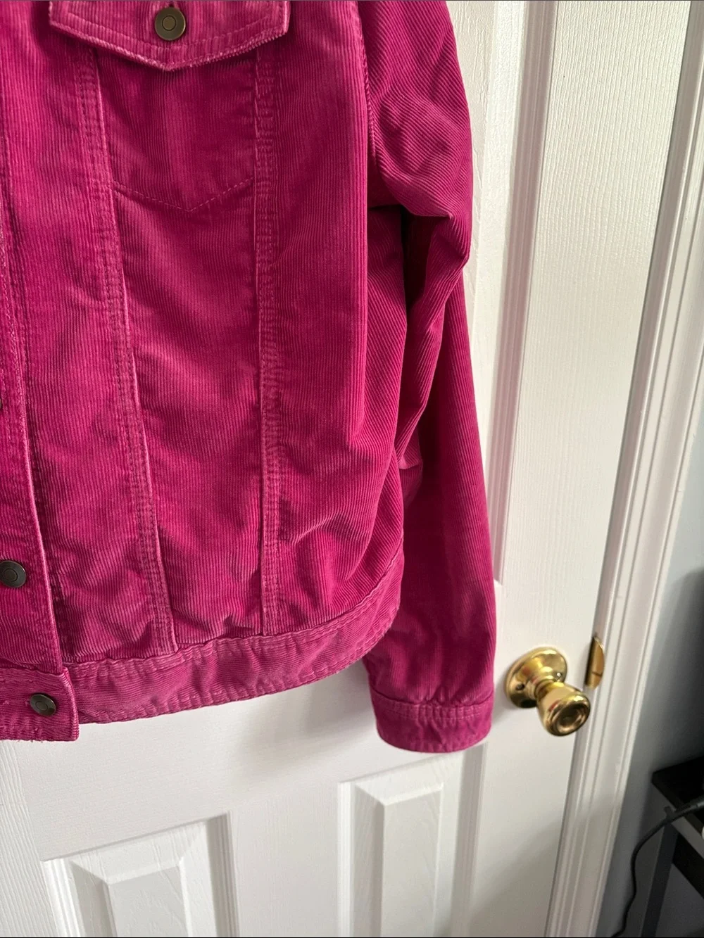 GAP 1969 Berry Pink Lily Flap Corduroy Button Front Trucker Jacket Size XL